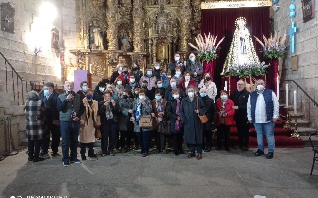 Los mayores de Torrejoncillo reciben a las imágenes de semana santa