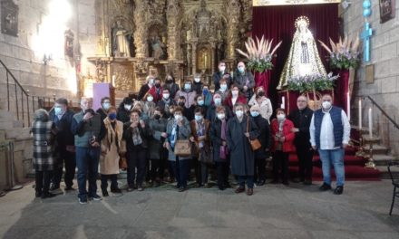 Los mayores de Torrejoncillo reciben a las imágenes de semana santa