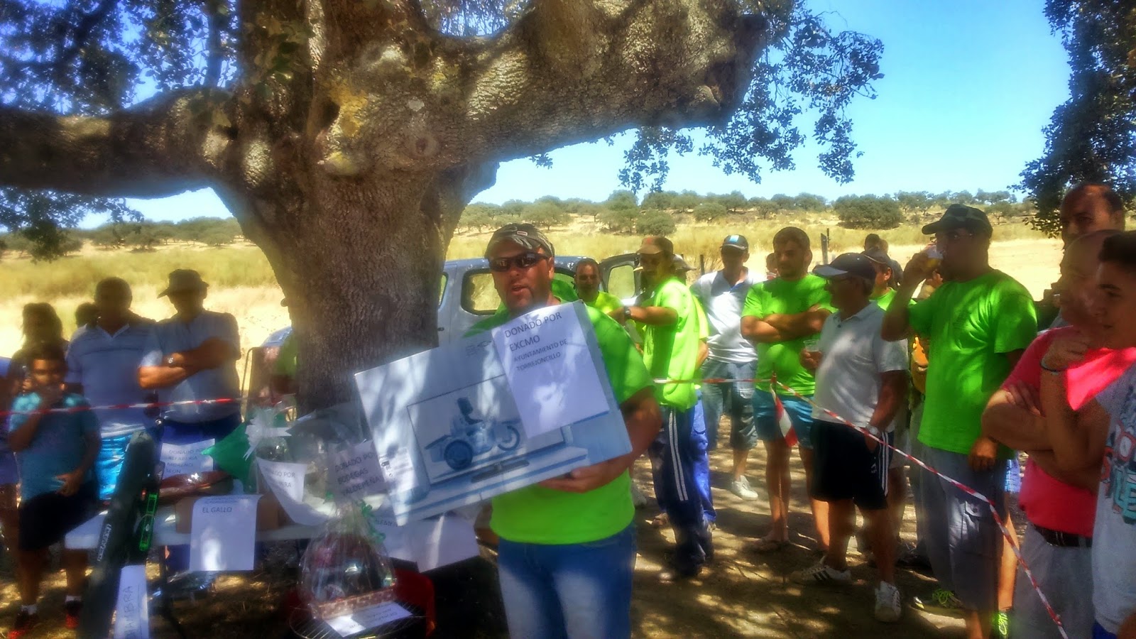 Jose Pedro Monte ganador del concurso de pesca de las Fiestas de Agosto