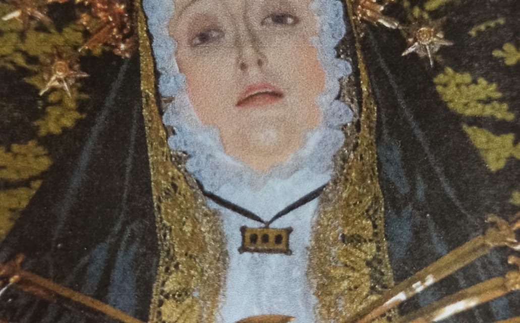 CURSO DE COLOCACIÓN DE MANTILLA