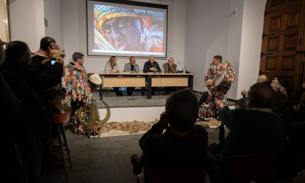 Diputación edita “Raíces”, un viaje por la antropología cacereña de la mano del fotógrafo Francis Villegas