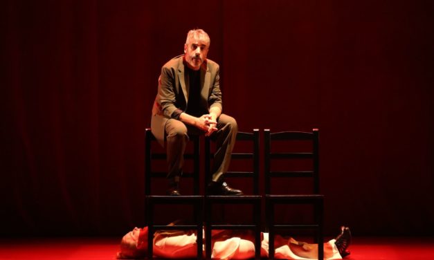 De Saturnos y Medeas: teatro que grita y nos desgarra.