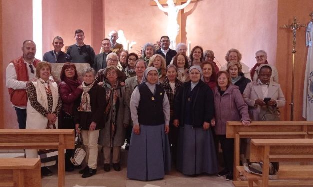 LA DELEGACION DE AGENTES DE LA PASTORAL DE LA SALUD DE LA DIOCESIS PARTICIPANDO EN EL ENCUENTRO INTERDIOCESANO ORGANIZADO EN LA DIOCESIS DE PLASENCIA