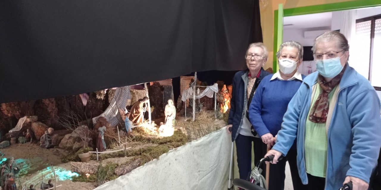 Se montó el Belén en la Residencia Santa Isabel de Torrejoncillo